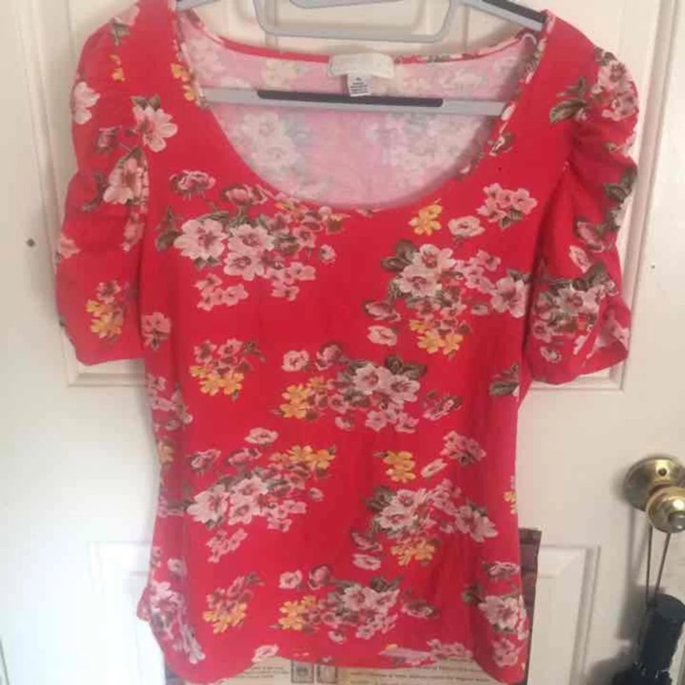 Cute Floral Forever 21+ top XL